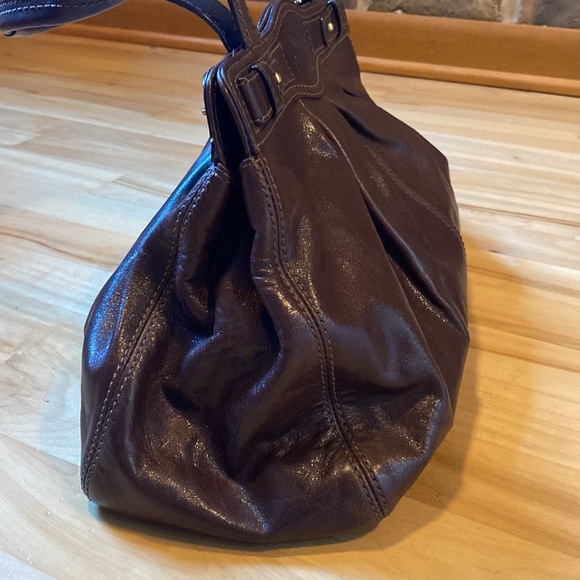 VTG Coach brown soft leather hobo shoulder bag with a lilac satin lining - Picture 3 of 10